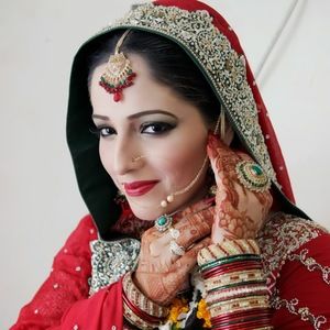 Meet your Posher, Masooma